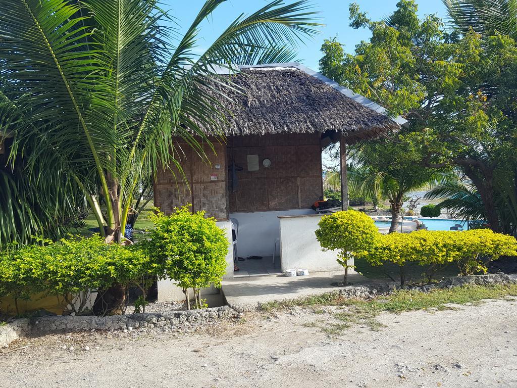 Moalboal Beach Resort Alcantara  Extérieur photo