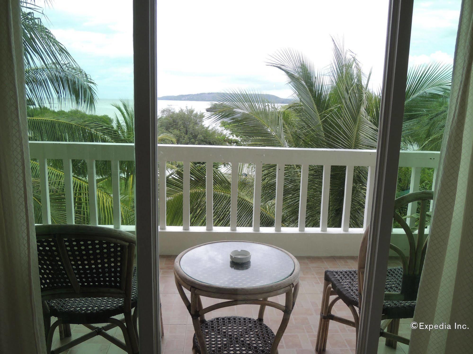 Moalboal Beach Resort Alcantara  Extérieur photo