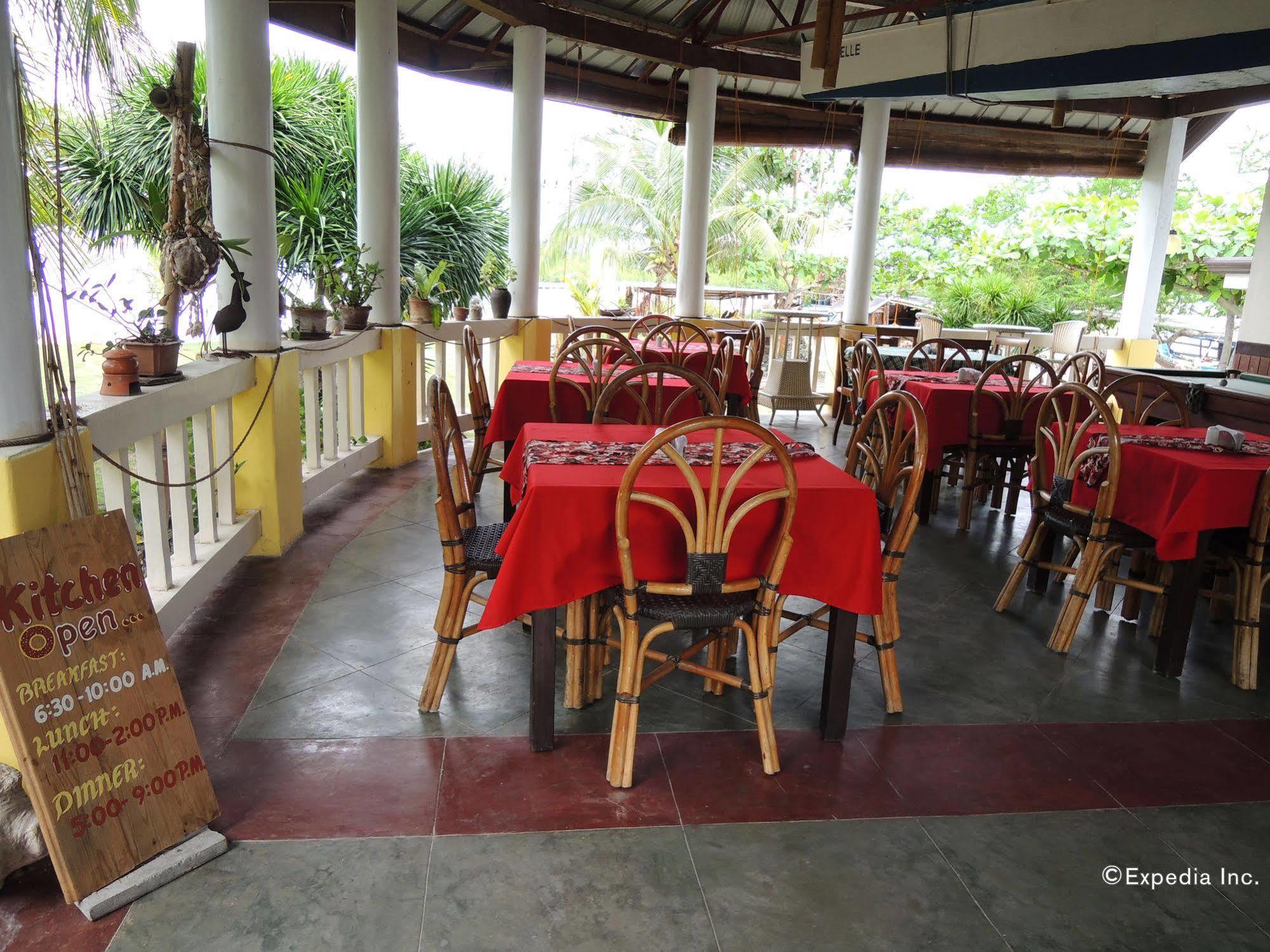 Moalboal Beach Resort Alcantara  Extérieur photo
